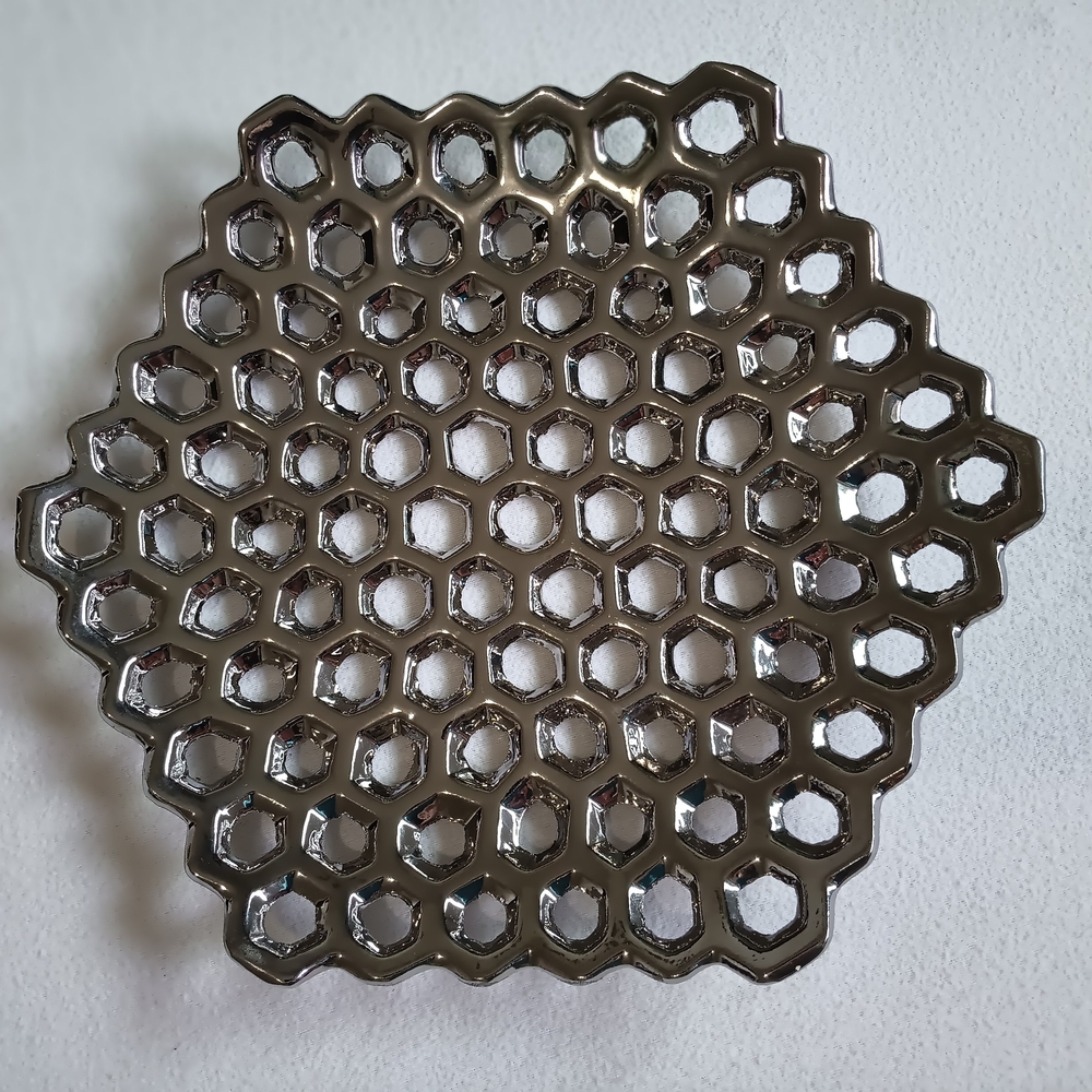 Silver Metal Honeycomb Trivet/Dish